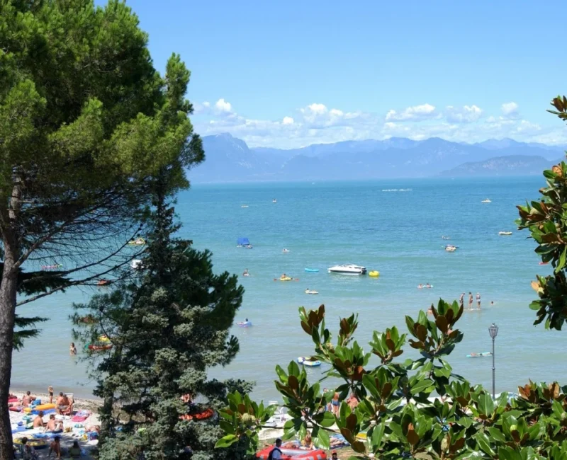 strand camping bella italia gardameer